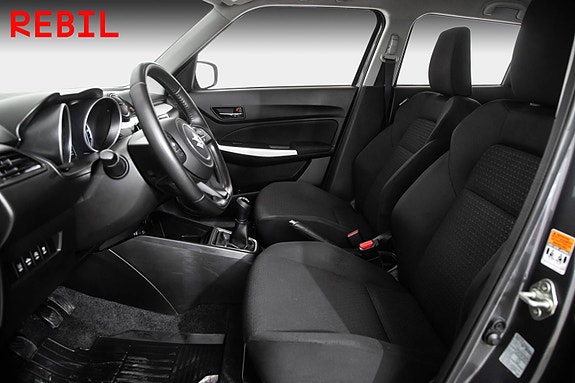 Suzuki Swift 8 of 19