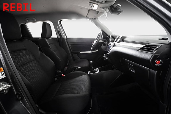 Suzuki Swift 17 of 19