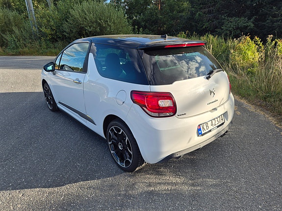 Citroen DS3 4 of 12