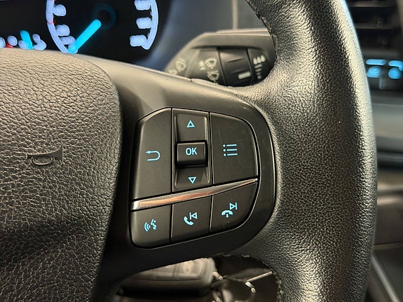 Ford Transit 24 of 30