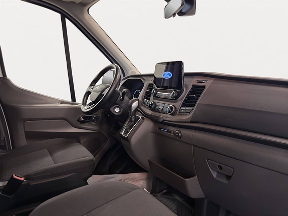 Ford Transit 14 of 30