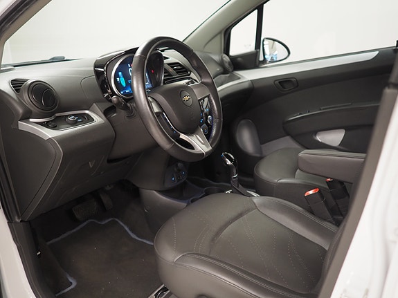 Chevrolet Spark 7 of 30