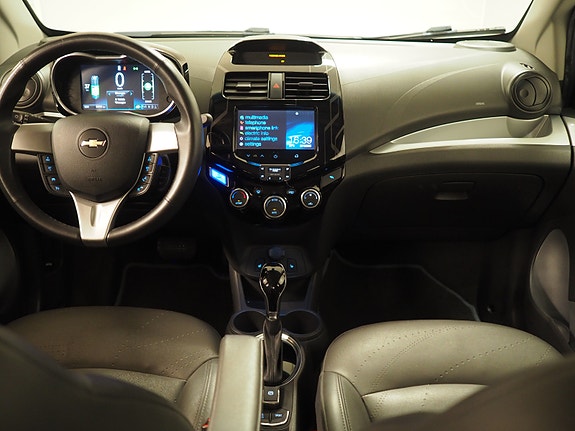 Chevrolet Spark 12 of 30
