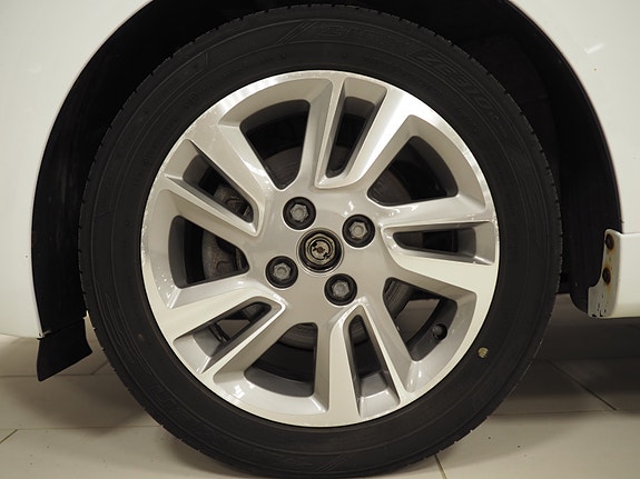 Chevrolet Spark 30 of 30