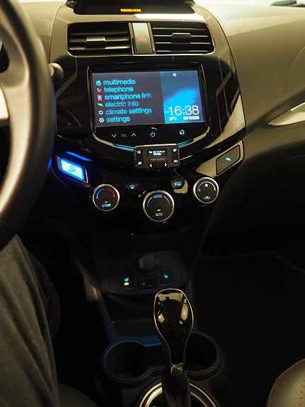 Chevrolet Spark 19 of 30