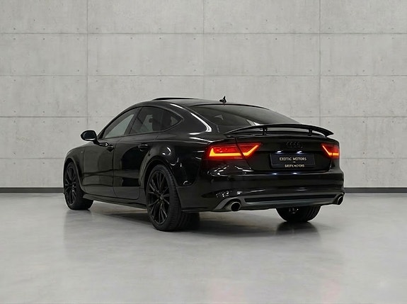 Audi A7 3 of 30