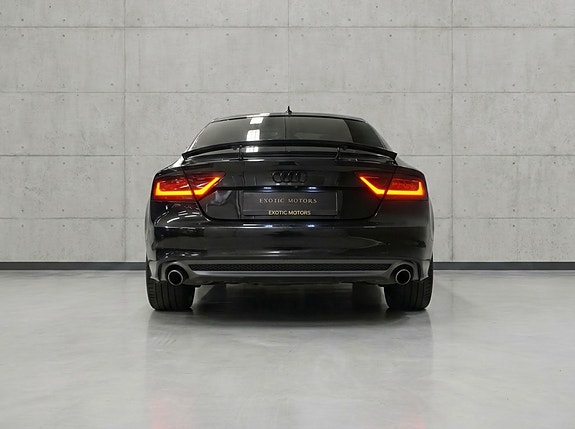 Audi A7 4 of 30