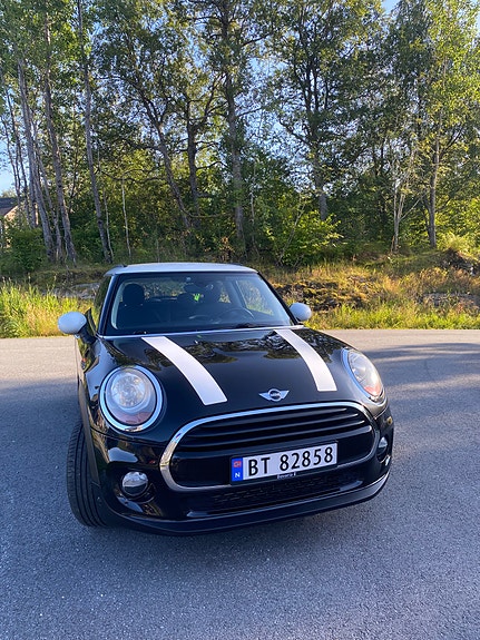 MINI Cooper 2 of 14