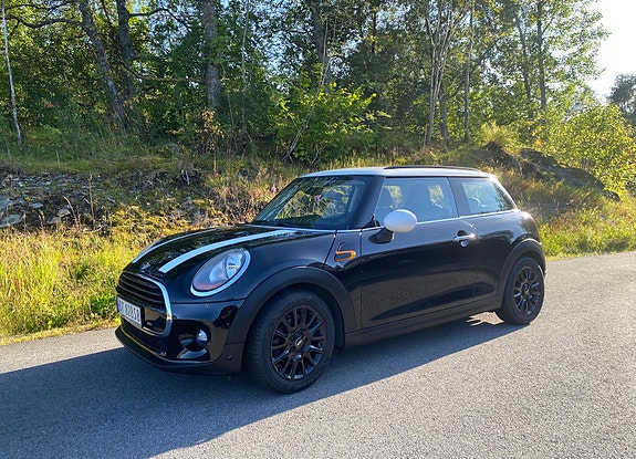 MINI Cooper 3 of 14