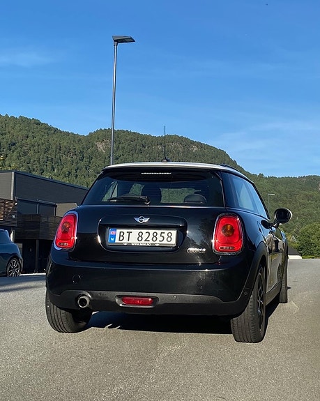 MINI Cooper 6 of 14