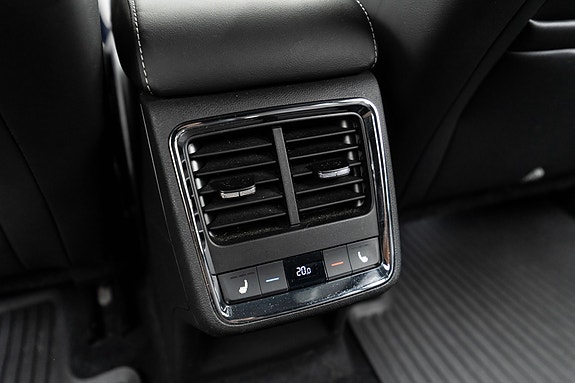 Skoda Enyaq 26 of 30