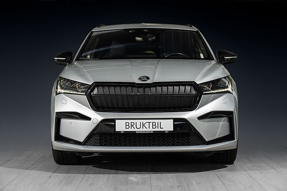 Skoda Enyaq 3 of 30