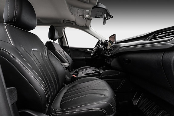 Ford Kuga 15 of 26