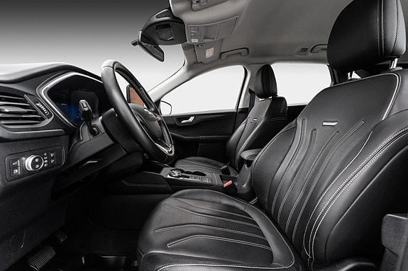Ford Kuga 13 of 26
