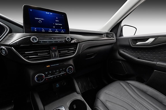 Ford Kuga 19 of 26