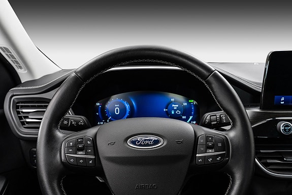 Ford Kuga 20 of 26