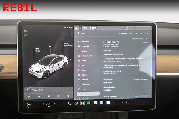 Tesla Model Y 13 of 27