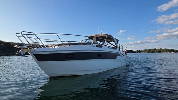 Bavaria 32 Sport 2013 - Meget godt utstyrt - Volvo Penta D6 330 - Velholdt 6 of 30