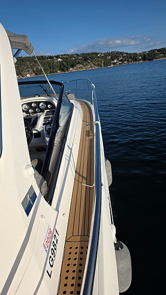 Bavaria 32 Sport 2013 - Meget godt utstyrt - Volvo Penta D6 330 - Velholdt 16 of 30