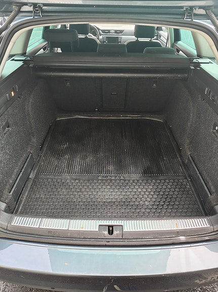 Skoda Superb 15 of 15