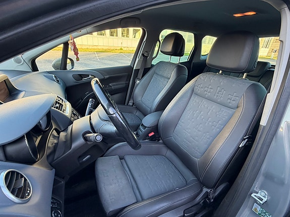 Opel Meriva 17 of 26