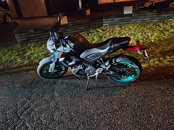 Yamaha MT-125 8 of 8