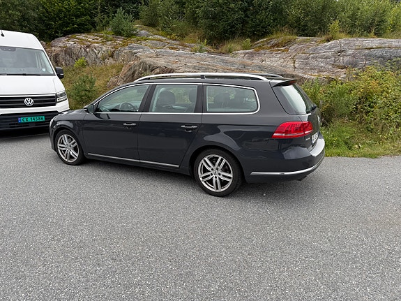 Volkswagen Passat 3 of 22