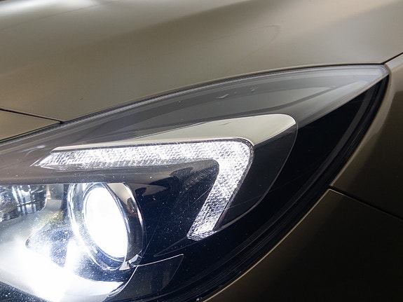 Opel Insignia 16 of 30