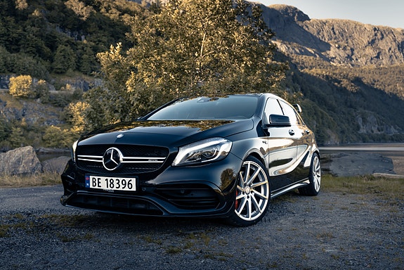 Mercedes-Benz A45 6 of 29