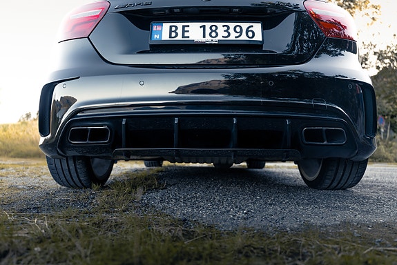 Mercedes-Benz A45 12 of 29