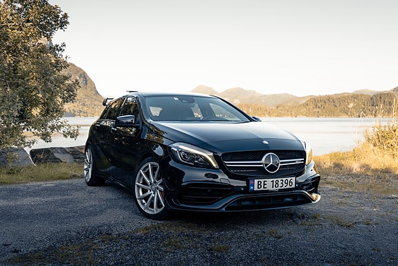 Mercedes-Benz A45 8 of 29