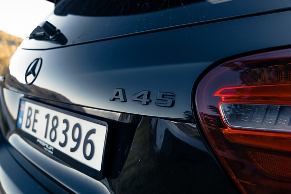 Mercedes-Benz A45 15 of 29