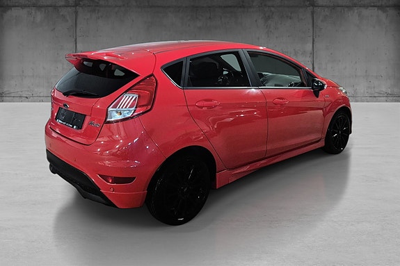 Ford Fiesta 4 of 15