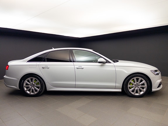 Audi A6 4 of 30