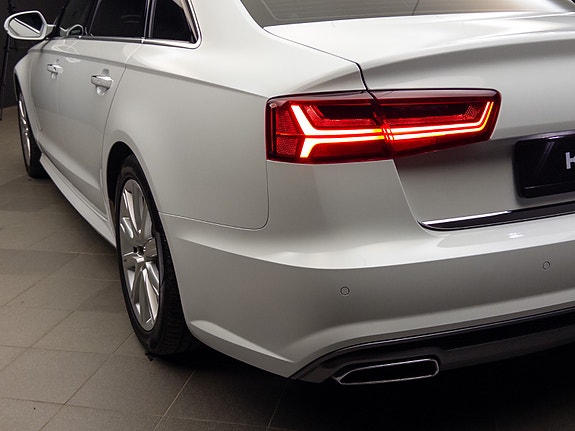 Audi A6 21 of 30