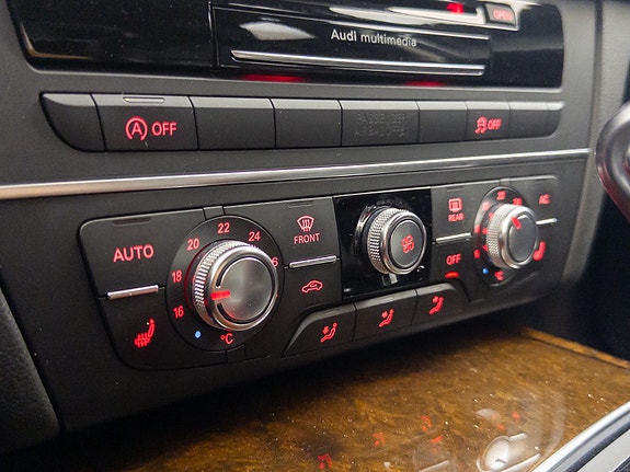 Audi A6 25 of 30