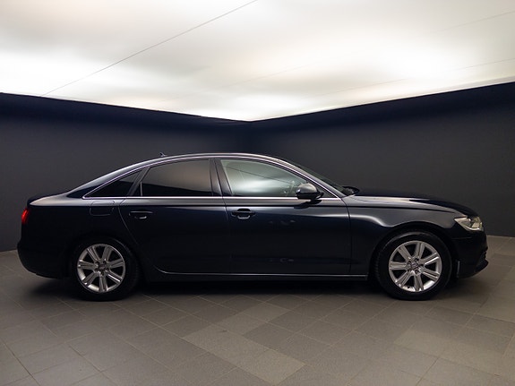 Audi A6 5 of 30