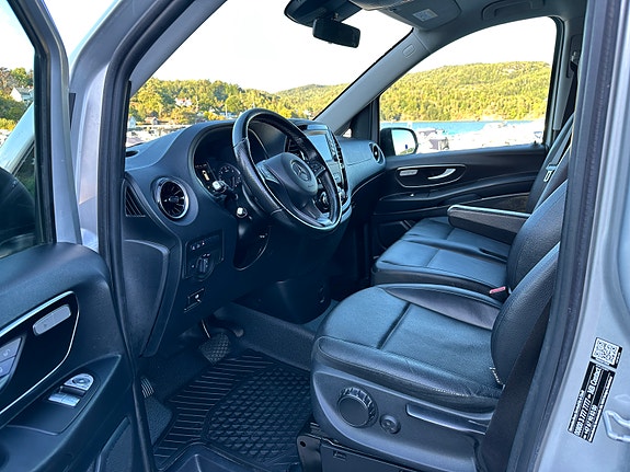 Mercedes-Benz Vito 119 23 of 23