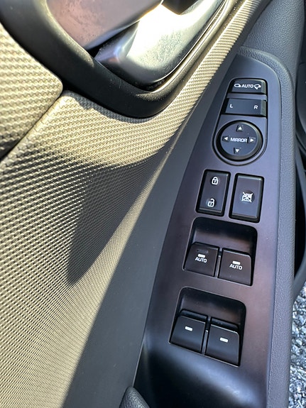 Hyundai IONIQ 9 of 30