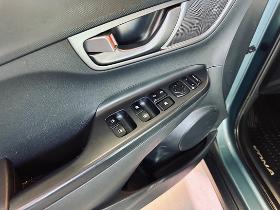 Hyundai Kona 20 of 30