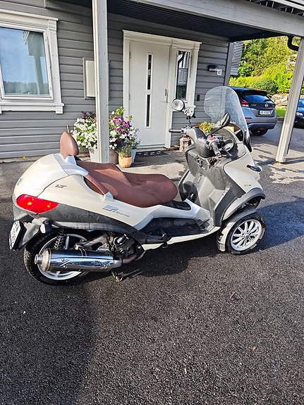 Piaggio MP3 500 LT 7 of 8