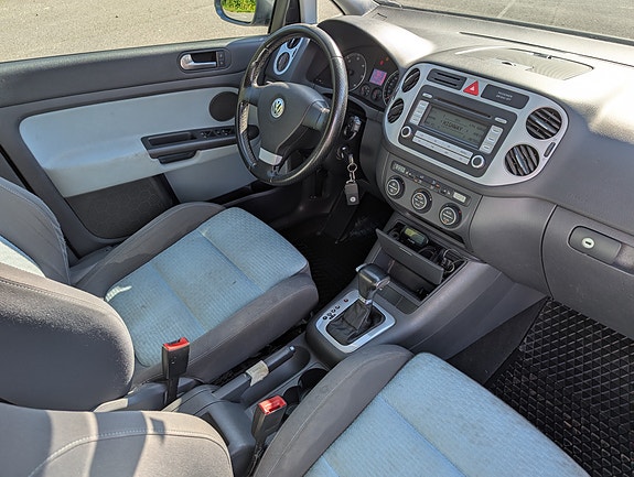 Volkswagen Golf Plus 12 of 21