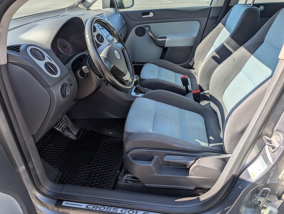 Volkswagen Golf Plus 9 of 21