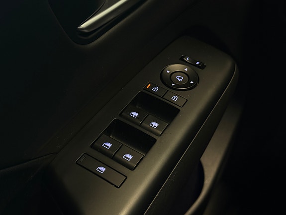 Hyundai Kona 29 of 30