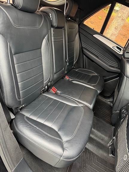 Mercedes-Benz ML350 24 of 30