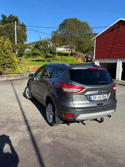 Ford Kuga 4 of 18