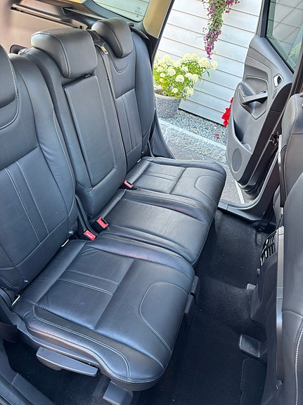 Ford Kuga 7 of 18