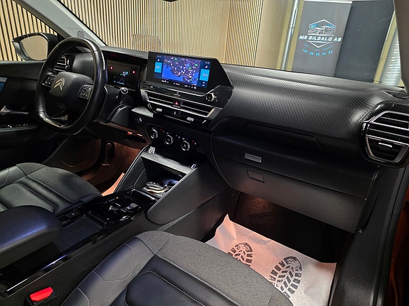 Citroen E-C4 26 of 30