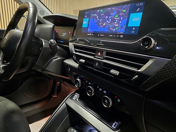 Citroen E-C4 29 of 30