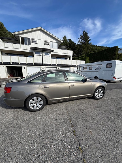Audi A6 4 of 19